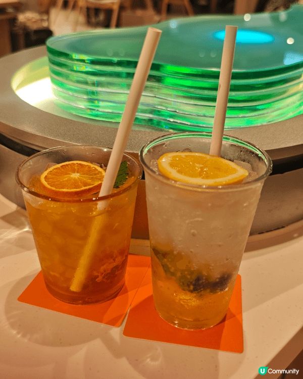 放工同朋友喺Moko搵食，行過Terrace in Seas...