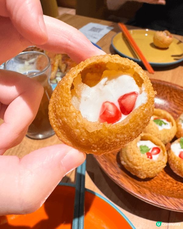 西環這間隱世小店主打傳統尼泊爾餃子 Momo。蒸餃皮薄Q彈，...