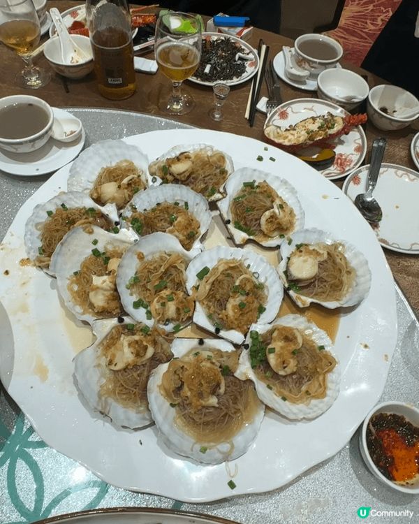 在利宛酒樓。出品賣相很好。菜色豐富。味道頂尖。