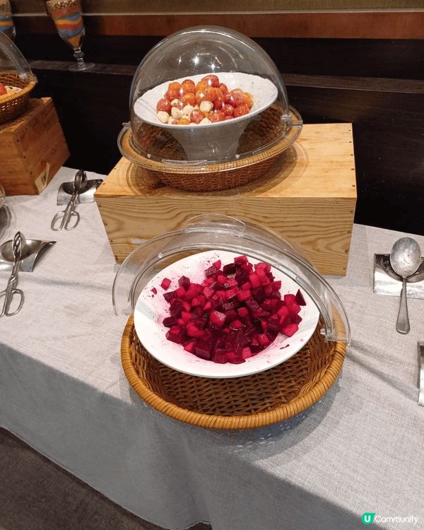 香港珀麗酒店半自助午餐提供極高性價比的半自助午餐，價格親民，...