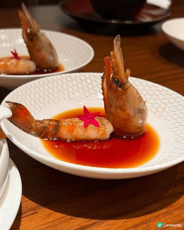 川菜餐廳，特色菜又幾好食，一大班人去旅遊時拍攝的分享回憶。