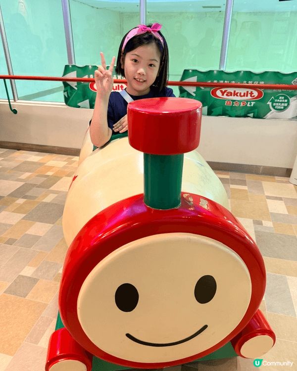 今個暑假，去咗參觀益力多廠。最開心的環節，莫過於在益力多廠飲...