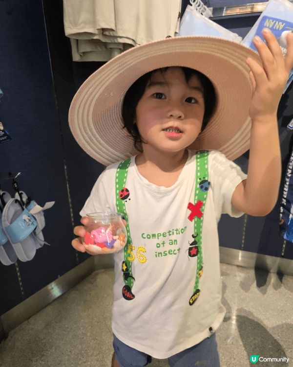 今個夏日，一於去海洋公園，去Sanrio character...