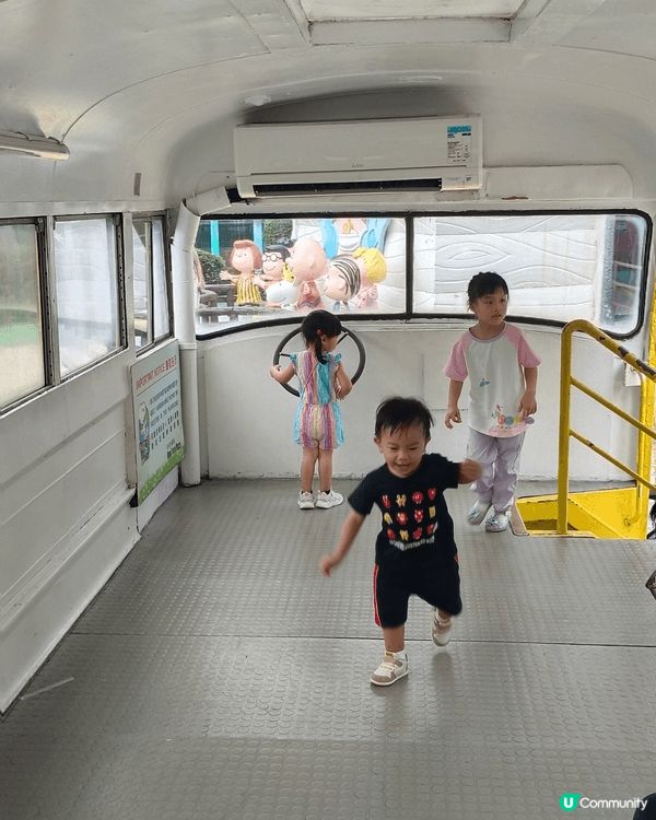 帶小朋友去海洋公園，等佢可以認識唔同小動物，而且海洋公園有不...