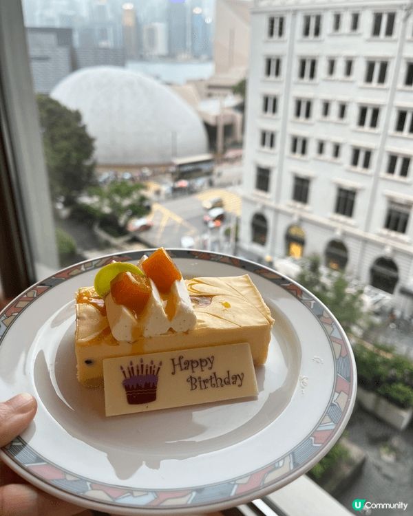 今個暑假，一家人到香港喜來登酒店慶祝小兒子嘅生日，除咗入住較...