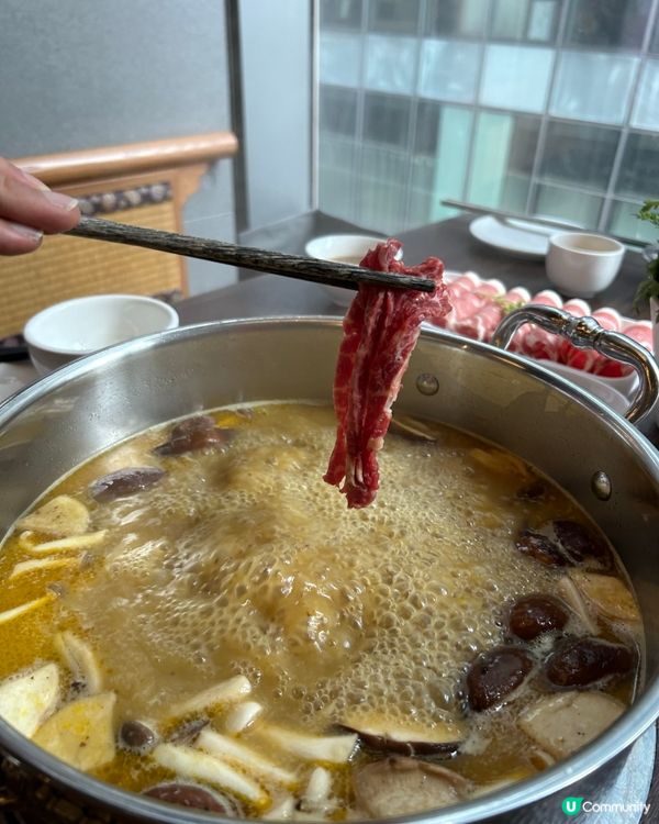 上次去了銅鑼灣新開的王府潮汕牛肉火鍋餐廳