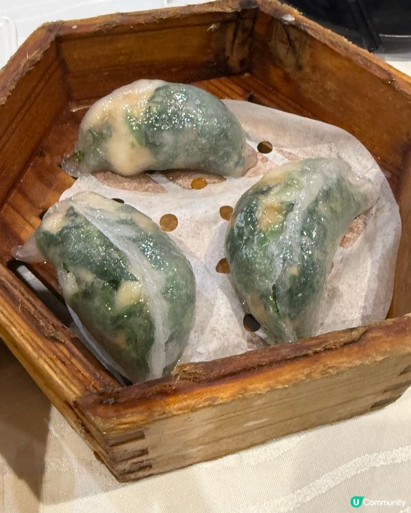 星期日聚會，就係去飲茶傾吓偈