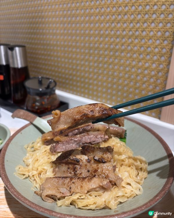 怪獸大廈牛腩麵專門店🤤