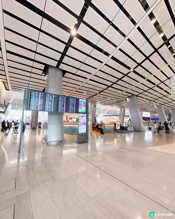 🛬🍹☕️🍽️🇭🇰香港國際機場的 13-21 號閘口