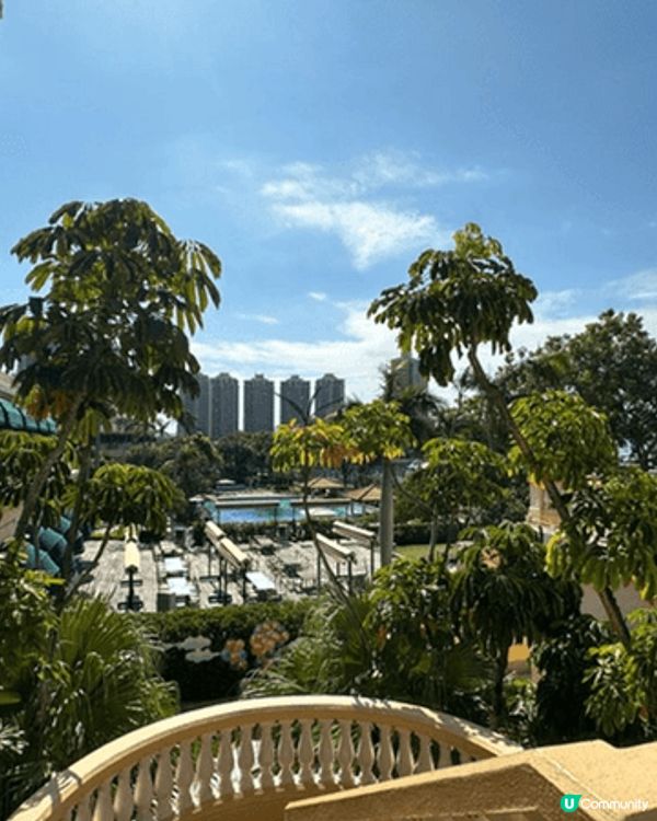 啱啱過去嘅週末，天朗氣清，一家大細去咗位於屯門嘅黃金海岸行吓...