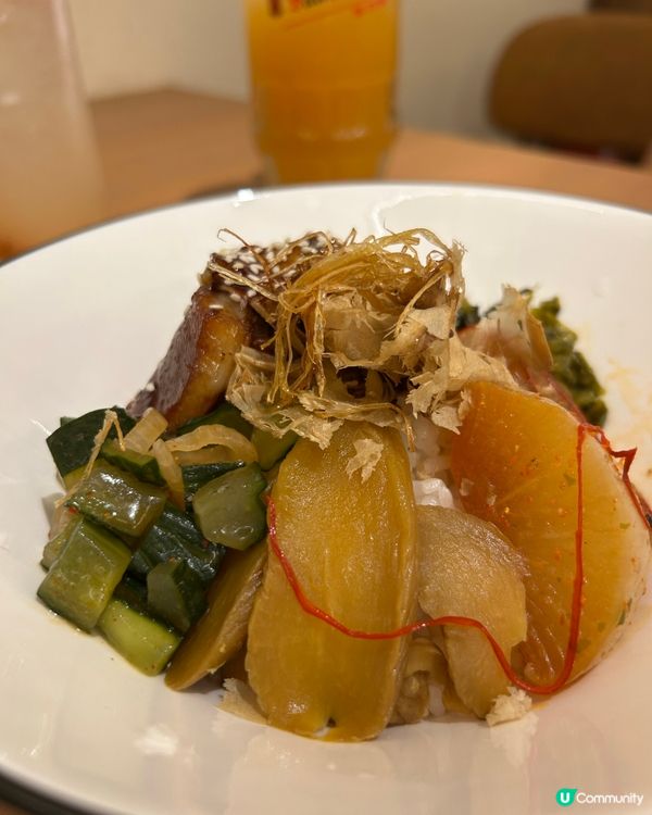 豬手飯配啤酒 🤤 | 撐枱腳一流！🍺