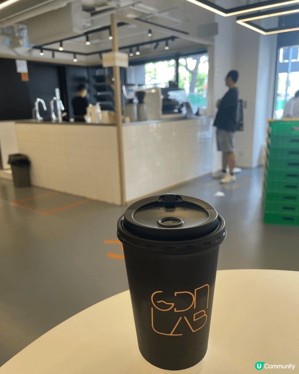 嘉頓Cafe食酸種麵包，嘆咖啡。