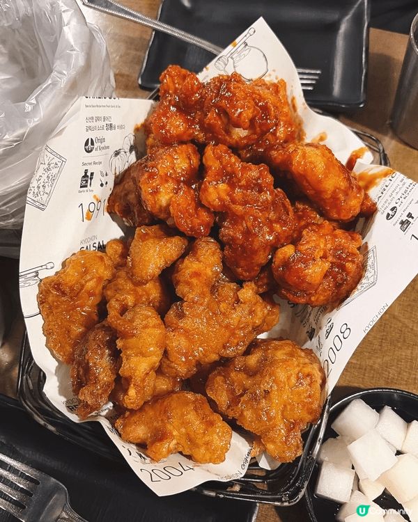 韓國必食🇰🇷碳水天堂一定係每日食麵包食甜品，仲有新鮮嘅甜辣炸...