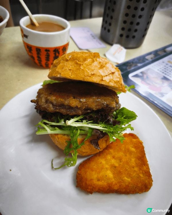 灣仔人氣香煎蓮藕肉餅包🍔
