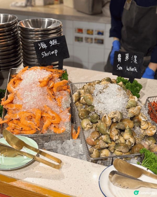 自助晚餐以【西班牙美食市集】為主題，以巴塞隆拿著名的既La ...