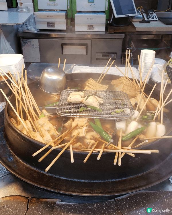 釜山地道美食，肥美燒白膳，海女海鮮湯麵，燒烤扇貝，辣炒年糕，...