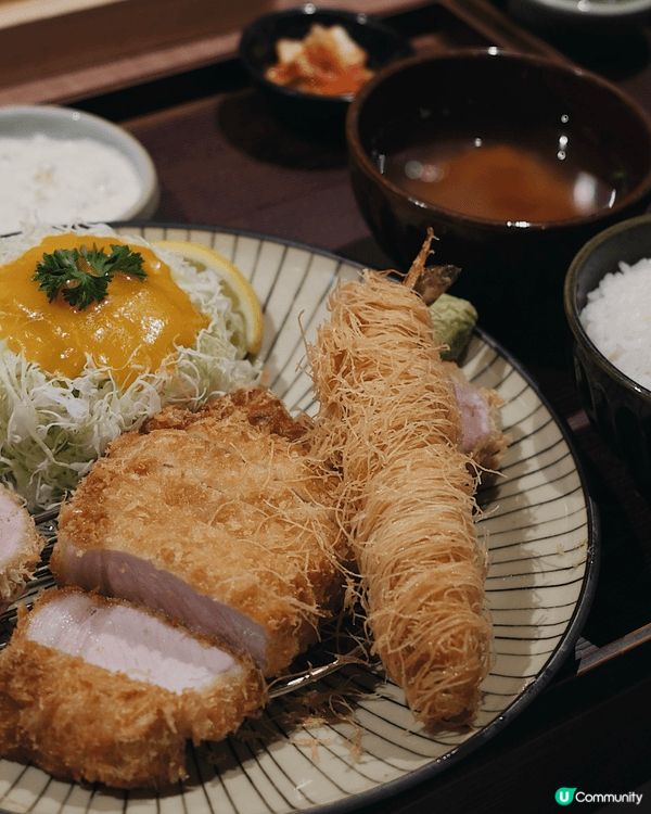 上環轉角一間韓式炸豬扒店