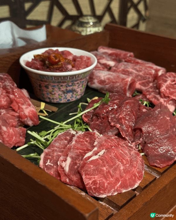 民以食為天，我同老公最鍾意就係周圍去食好嘢。我哋絕對係大胃王...