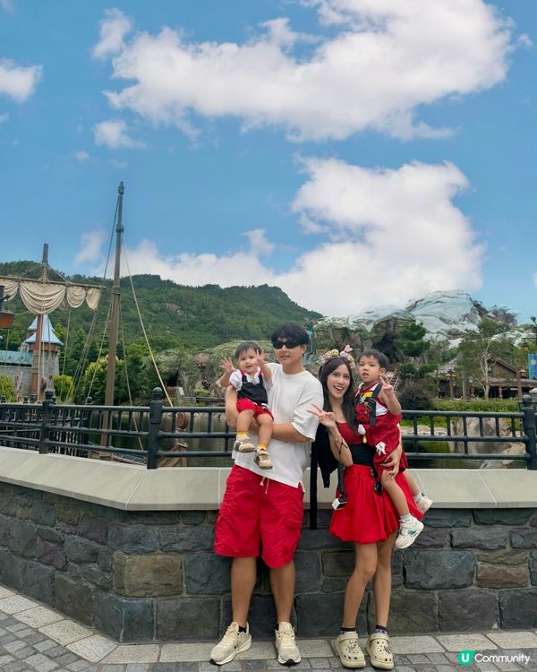 抓緊暑假的尾巴😎去迪士尼❤️