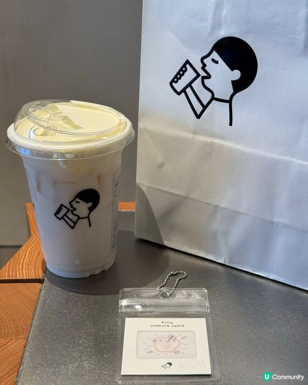 喜茶新品好有驚喜😍仲送小卡可當書籤🔖