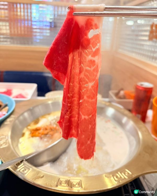 肉類海鮮都高質嘅火鍋放題