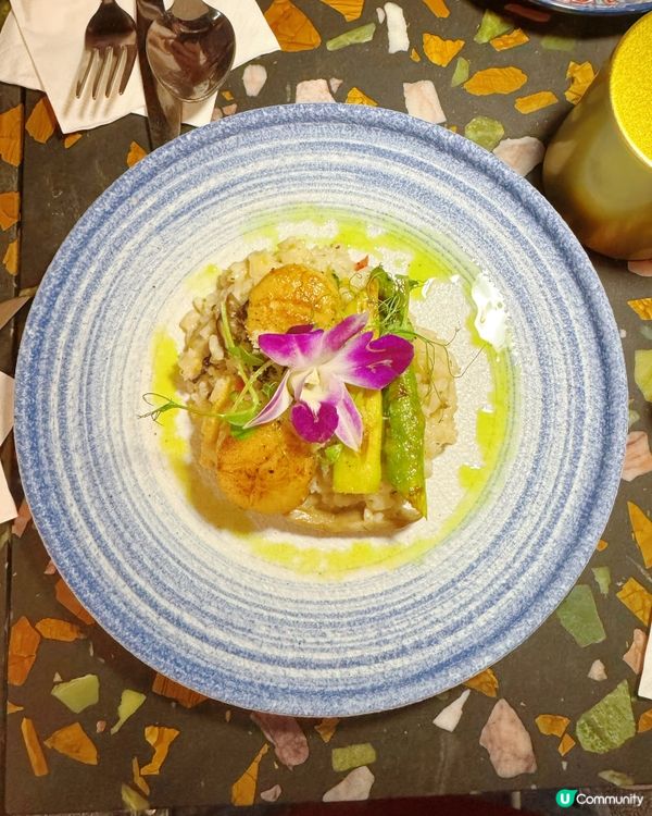 🫕🇭🇰 Arcadia restaurant & bar 