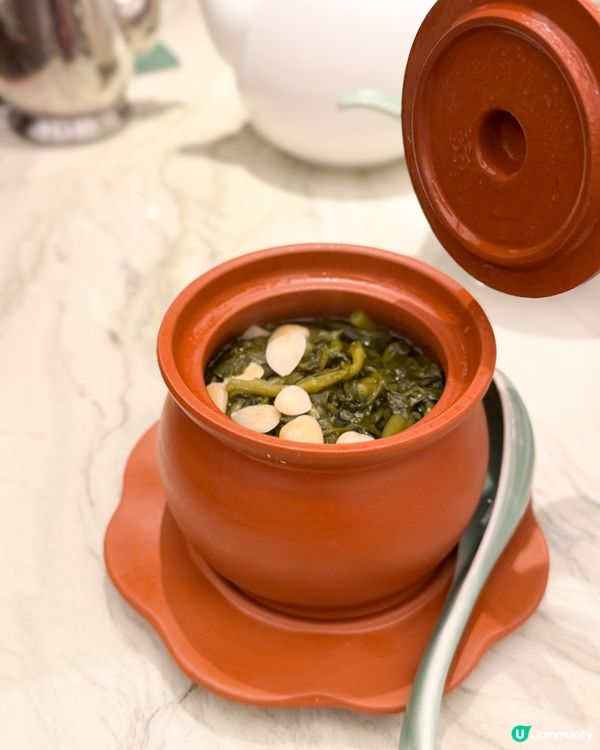 八月頭先開嘅｢八玥翡翠｣,係間現代新派粵菜食府,主打精緻點心...
