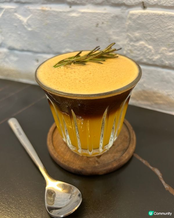 昨晚在啓德體藝館欣賞匯演,中午在附近土瓜灣有間人氣cafe ...
