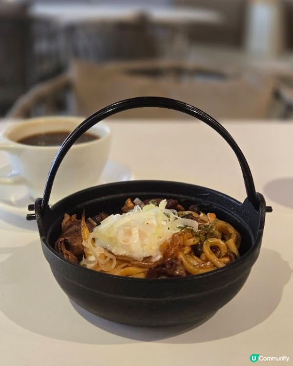 2 Soon Cafe - 沉醉在樓上的一片天