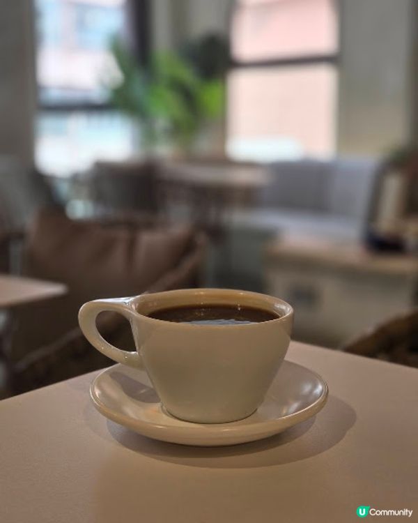 2 Soon Cafe - 沉醉在樓上的一片天