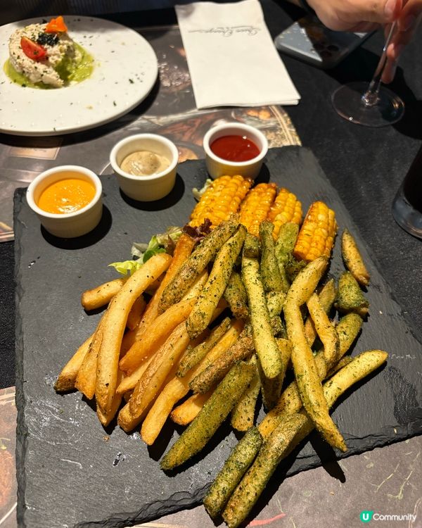 上環慶祝之選 🥂$38小食任食😍
