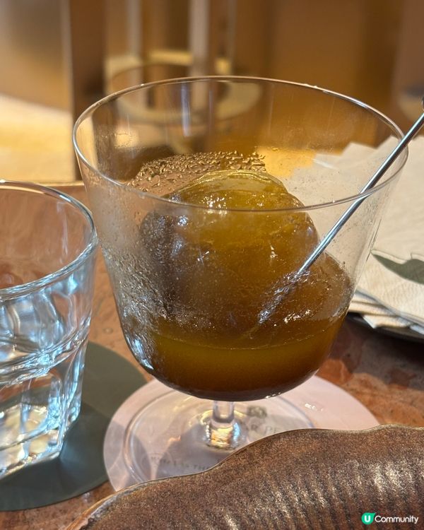 蘭桂坊竟然開咗養生小酒館 仲有埋無糖奶茶飲？！🤩🥳