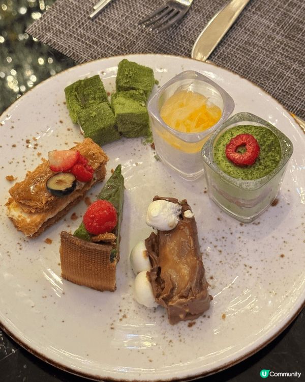Yamm Mira 自助餐值得推介,因為食物選擇非常多,海鮮...