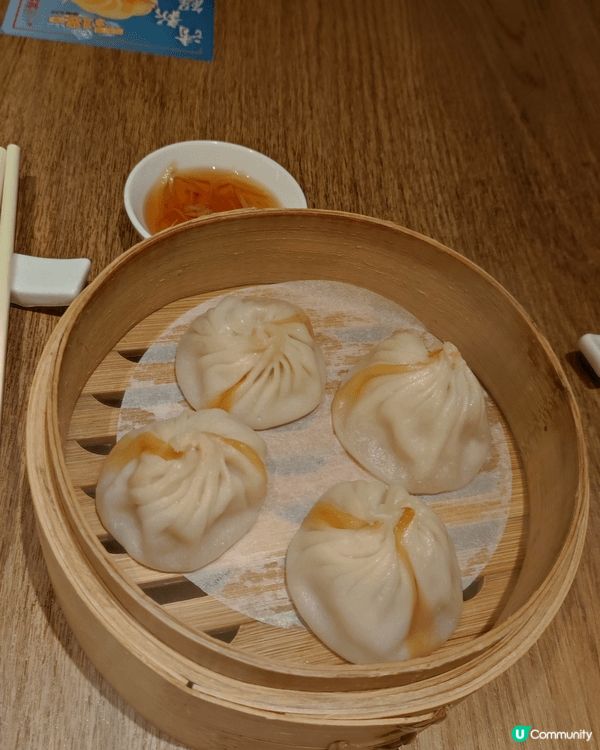 在炎熱的夏天，我同婆婆去品嚐「上海姥姥限定鮑魚鮮味二人套餐」...