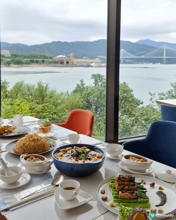 三張相都係喺最近生日月食飯嘅時候影，環境又靚食物又高質，好似...