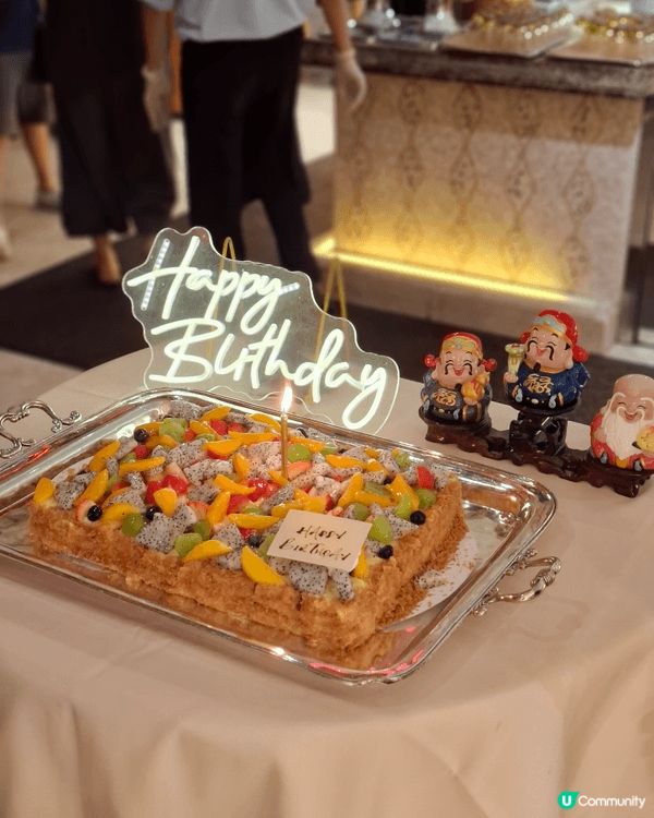 三張相都係喺最近生日月食飯嘅時候影，環境又靚食物又高質，好似...