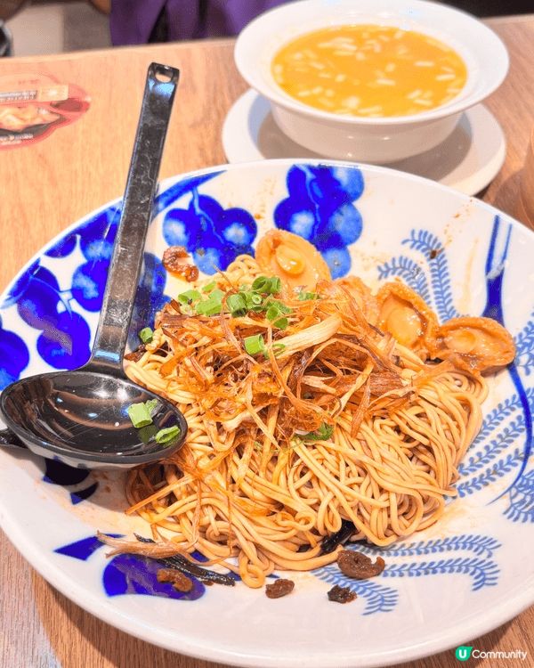 「上海嫲嫲鮑魚鮮味二人套餐」真係一上枱就覺得好高級，成套都係...