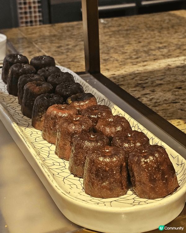 九龍香格里拉大酒店[Café Kool咖啡廳]以豐盛的國際美...