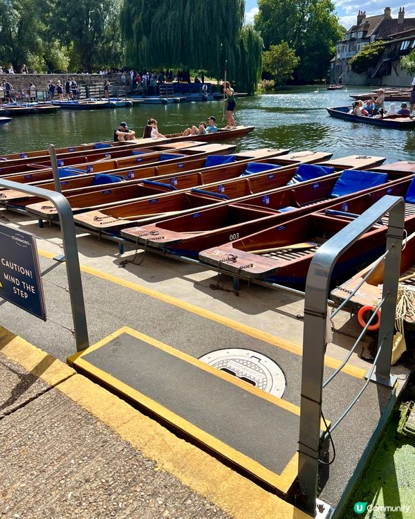 『英國』劍橋撐船仔遊康河🚣‍♀️｜水面視覺慢遊College