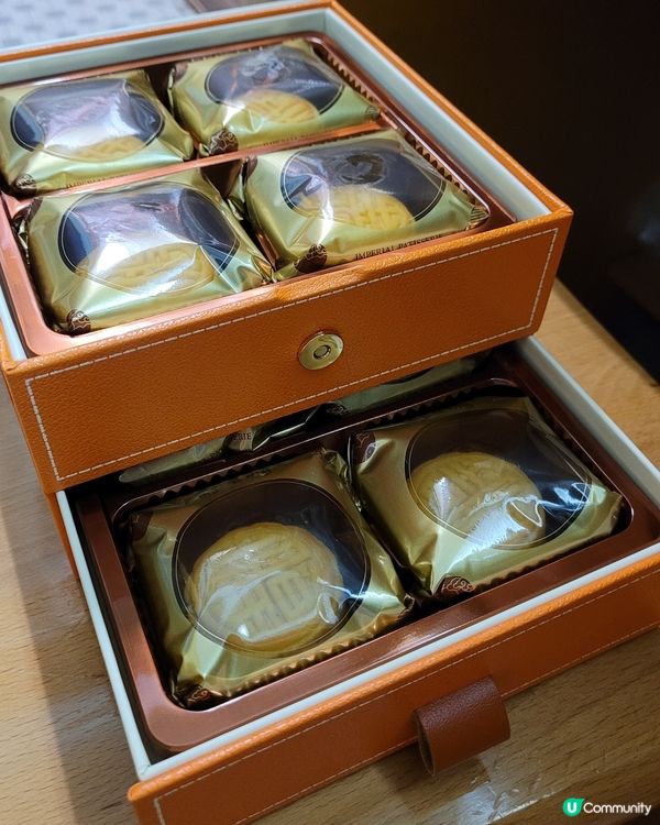皇玥流心奶黃月餅包裝💯，味道唔錯😋
