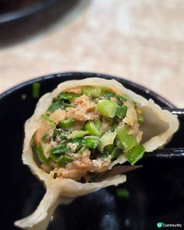 必食爆汁餃子