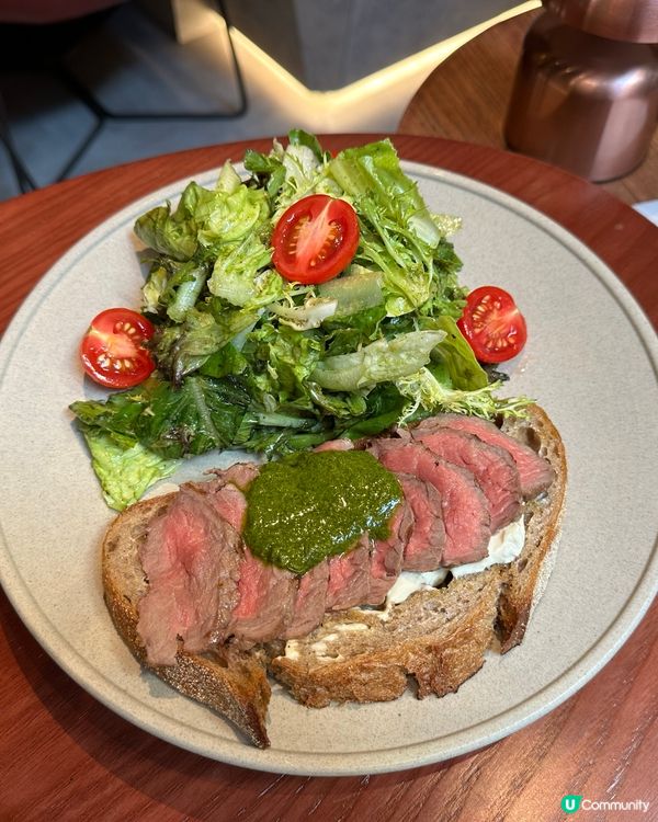 雅致木系Cafe 📖🍰🍷