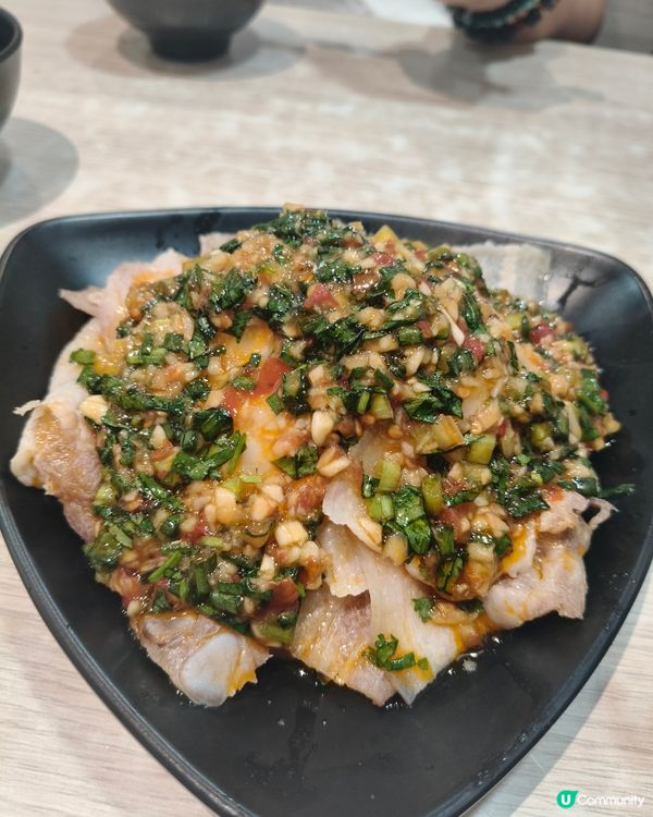 旺角山東小城必試人氣墨魚馬蹄餃黑松露煎餃