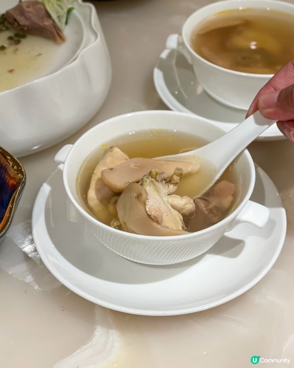 赤鱲角｜靚機場景色中菜廳。玉