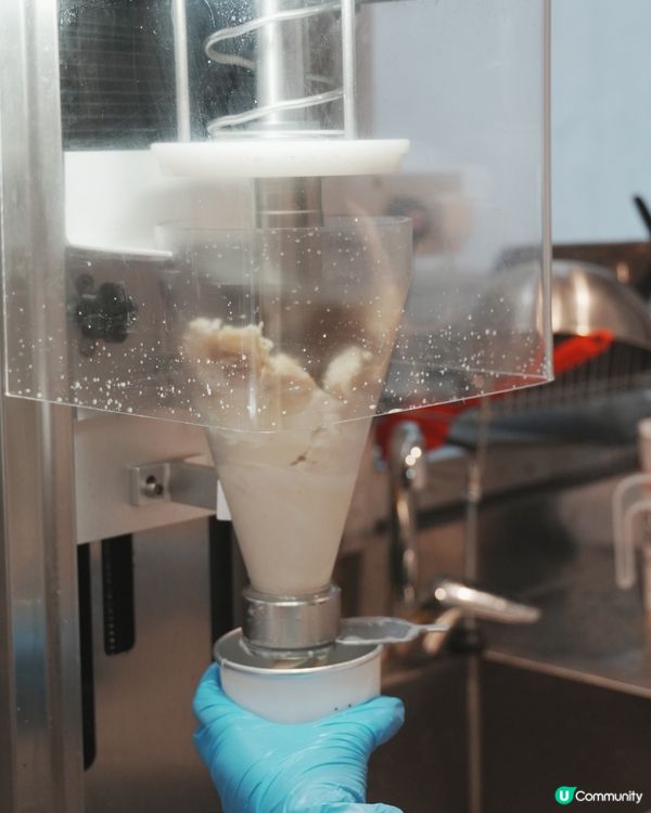 ૮꒰˶´ᜊ`˶꒱ა 西環•收埋左係洗衣店入面既froyo🍦🧺