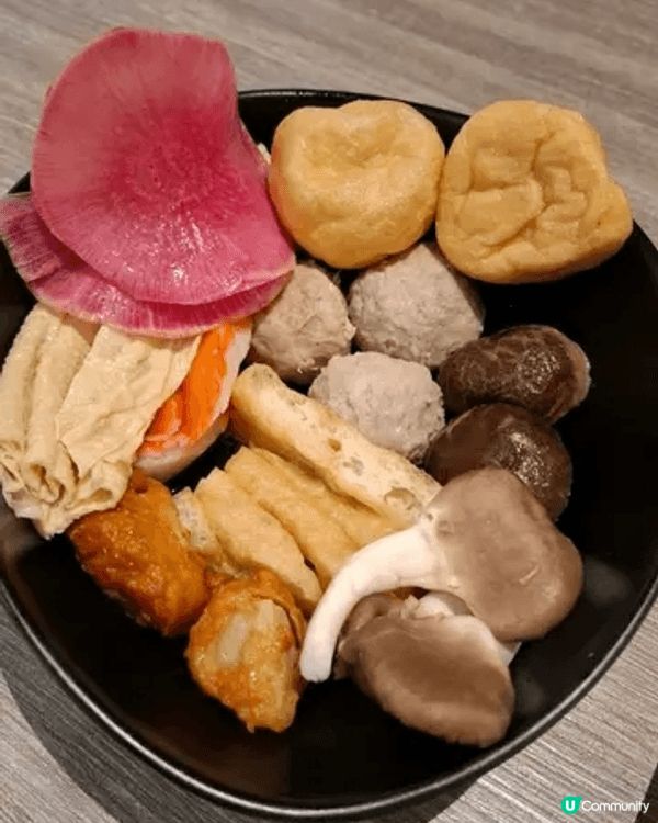 今日專登去《牛大人》嘆近期人氣爆燈嘅新湯底—香濃粟米豬骨湯，...