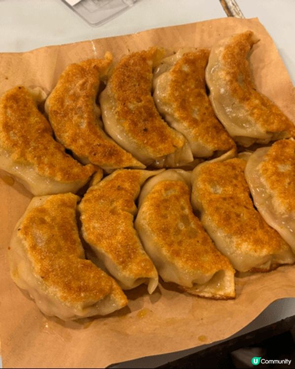作為在太子的餃子名物，這裡的餃子可說是世一，湯餃有濃濃的椰子...