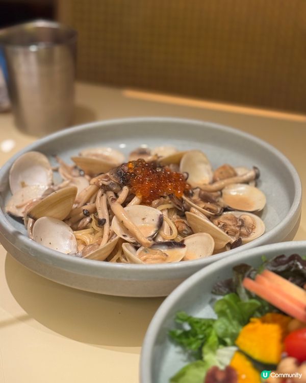 鬧市中的慢活時光:旺角牧羊少年咖啡館