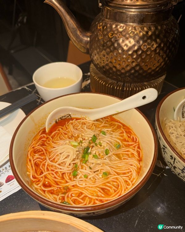 🌈爆汁彩虹小籠包🥢