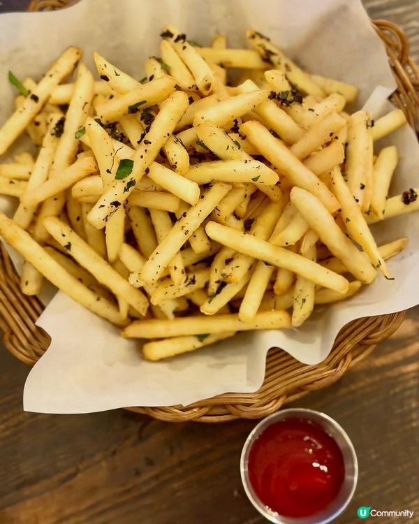 圓方頂樓高質美意菜‼️首推｢Luigi’s｣手工 Pizza...